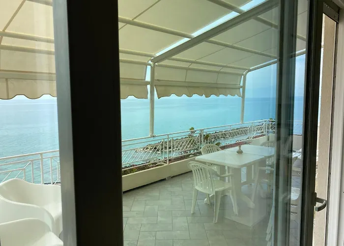 Laura Am - P1 By Interhome Apartman *